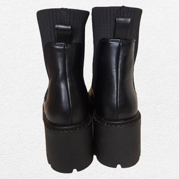 NWOT Madden Girl Women’s Black Thrash Pull On Chelsea Boots - 7.5 - Picture 5 of 12
